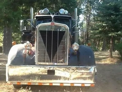 1957 Kenworth Needlenose Rig