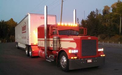 Red and White Big Rig Truck Big Rig Truck