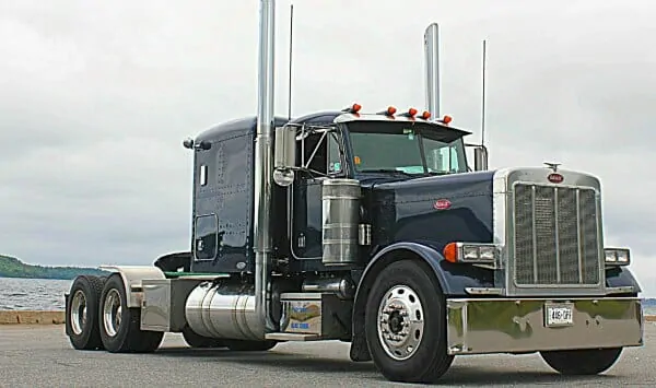 2004 Peterbilt 379 Big Rig