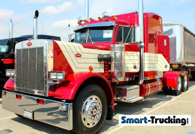 359 Custom Peterbilt Red White 