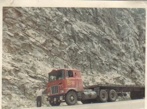 1966 Mack Cabover Red