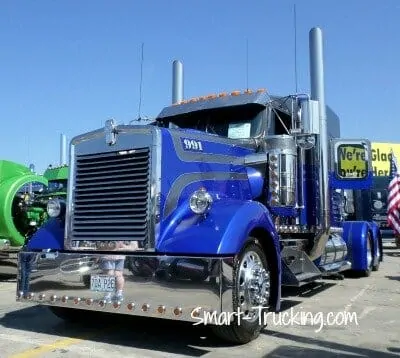 Kenworth Show Truck W900B Royal Blue
