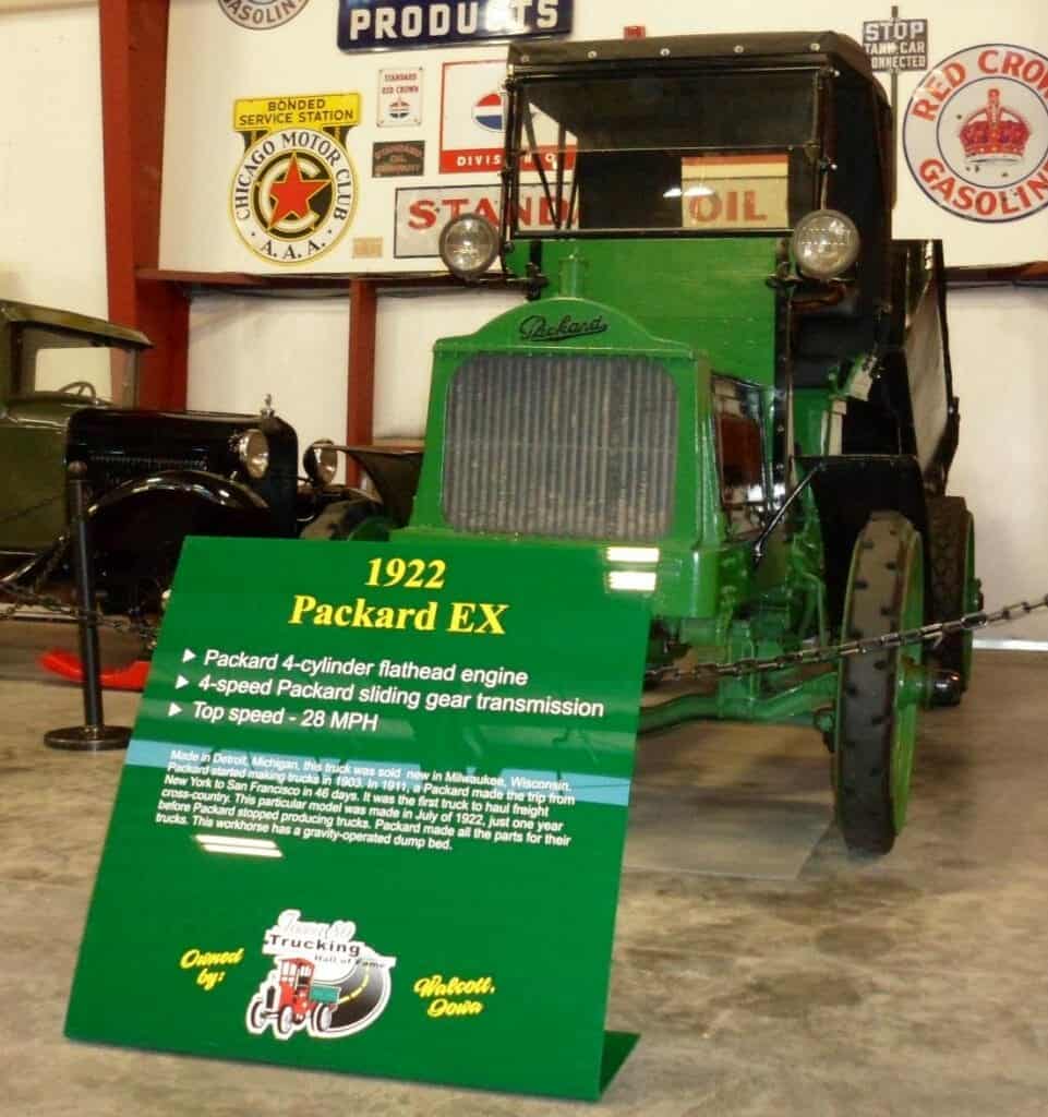 1922 Packard Green