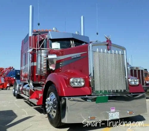 Red Kenworth W900L Rig