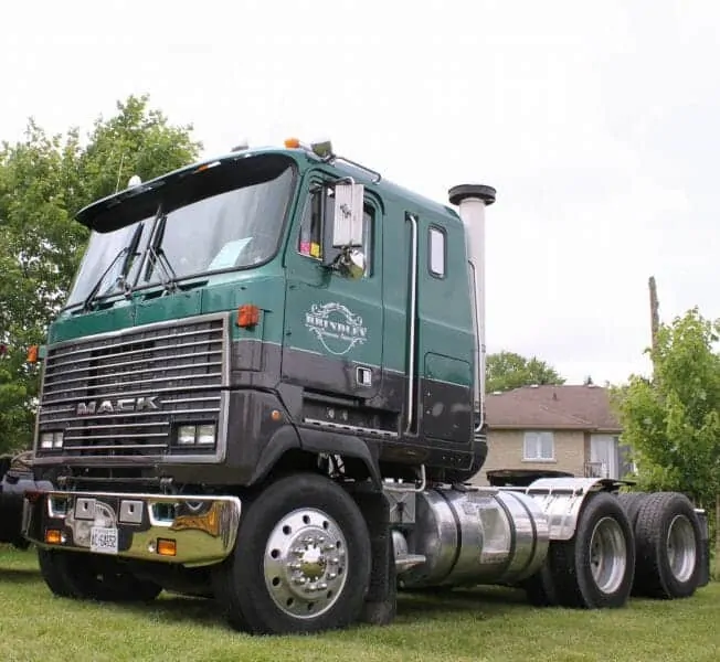 1982 Mack Cabover