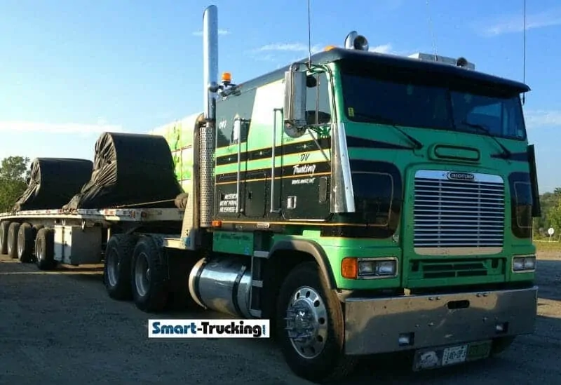 Green Freightliner Cabover 