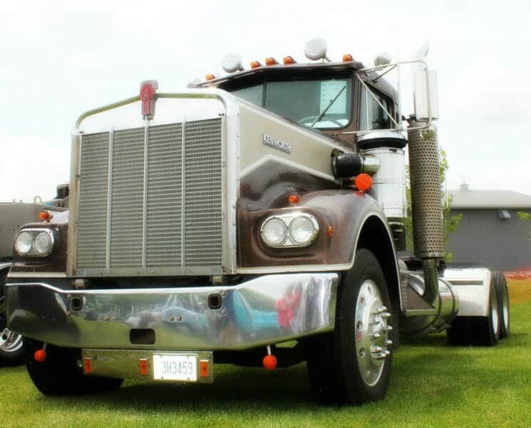 Top Picks of Old Kenworth Trucks Collection, 20+ Years