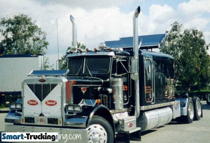 1985 Peterbilt 359 Custom Large Sleeper