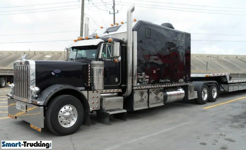 1997 Peterbilt 379 Custom Big Sleeper