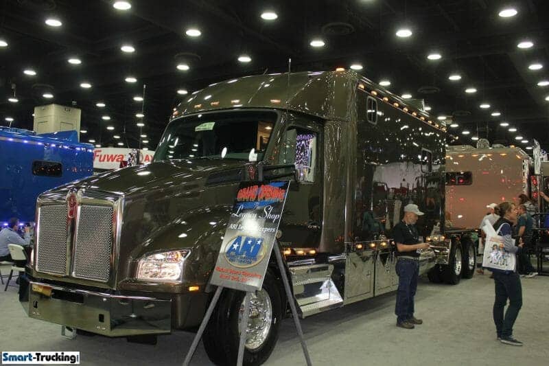 Big Truck Sleepers Come Back to the Trucking Industry