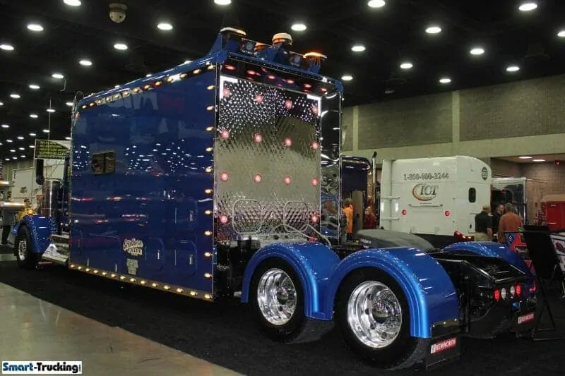Kenworth Custom Sleeper Berth Truck Royal Blue Rear View of Bunk