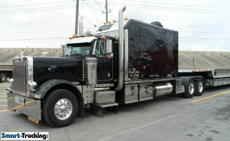 song about ghost truck driver Peterbilt Black 379 Big Sleeper Berth Truck