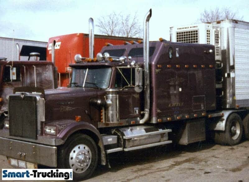 Western Star Older Truck Custom MikMak Sleeper Berth Truck