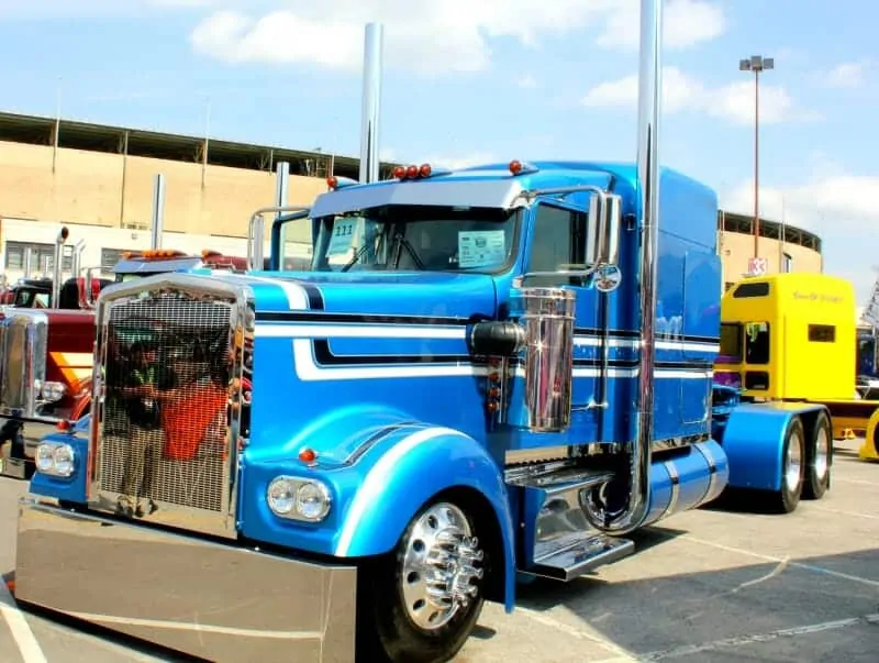 Kenworth W900A Custom Blues