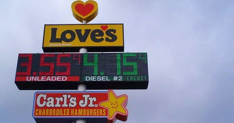 Love's Truck Stop New Mexico Sign