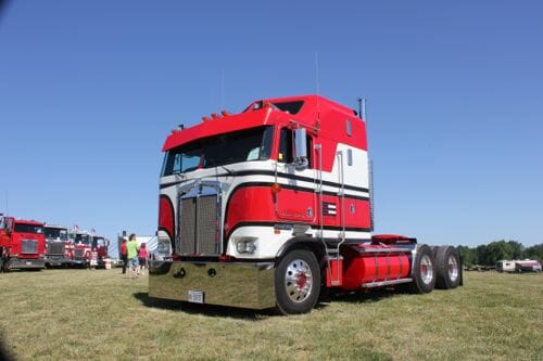 Classic Semi Trucks Photo Gallery From The Golden Years Of The Trucking
