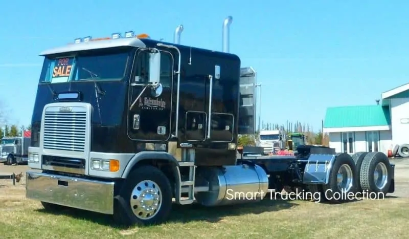 Black Freightliner Cabover 