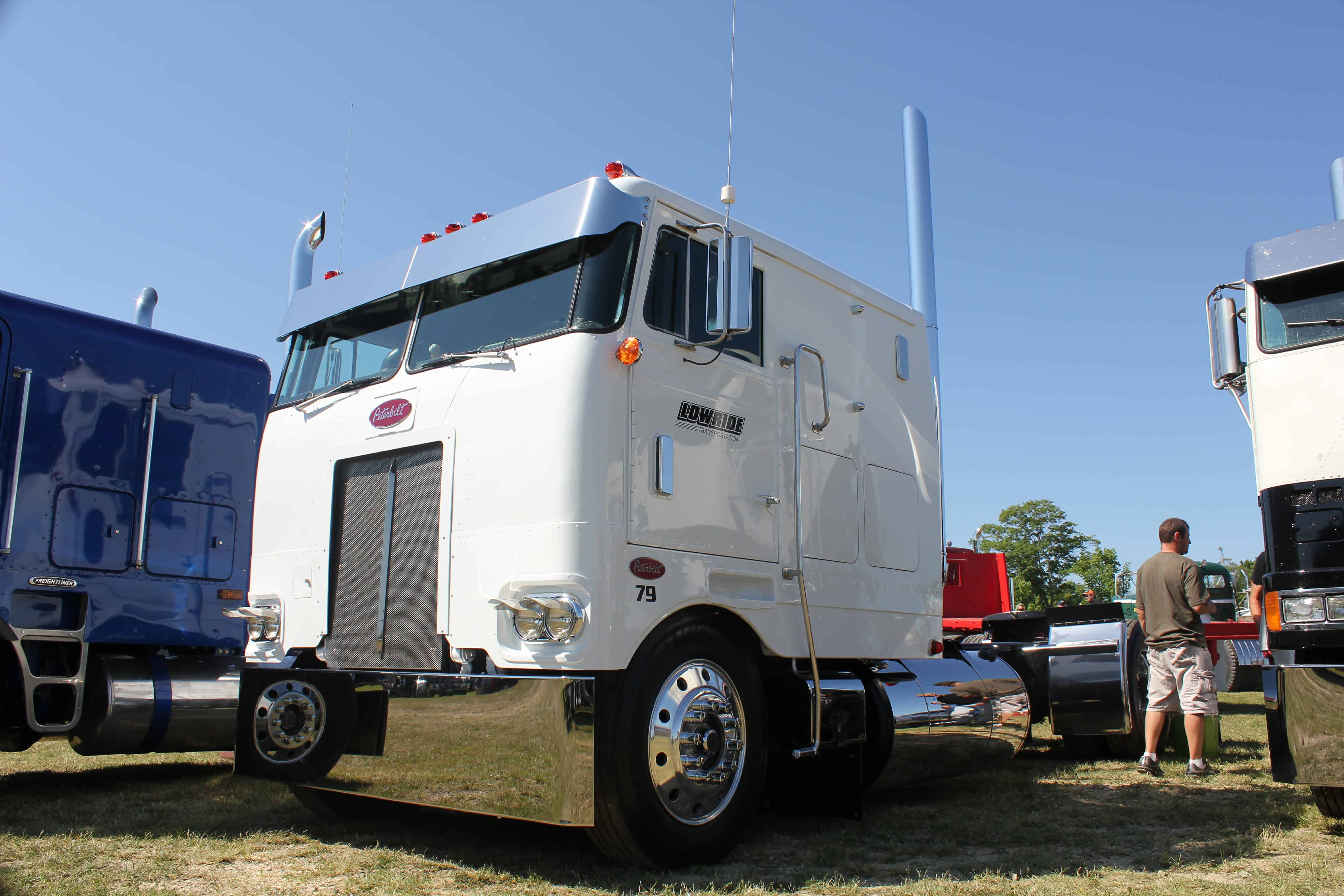 The Peterbilt  Cabover  Truck  Photo Collection You Need To See 