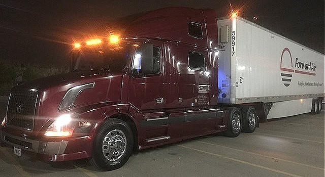 A photo of a Forward Air Truck and Trailer.